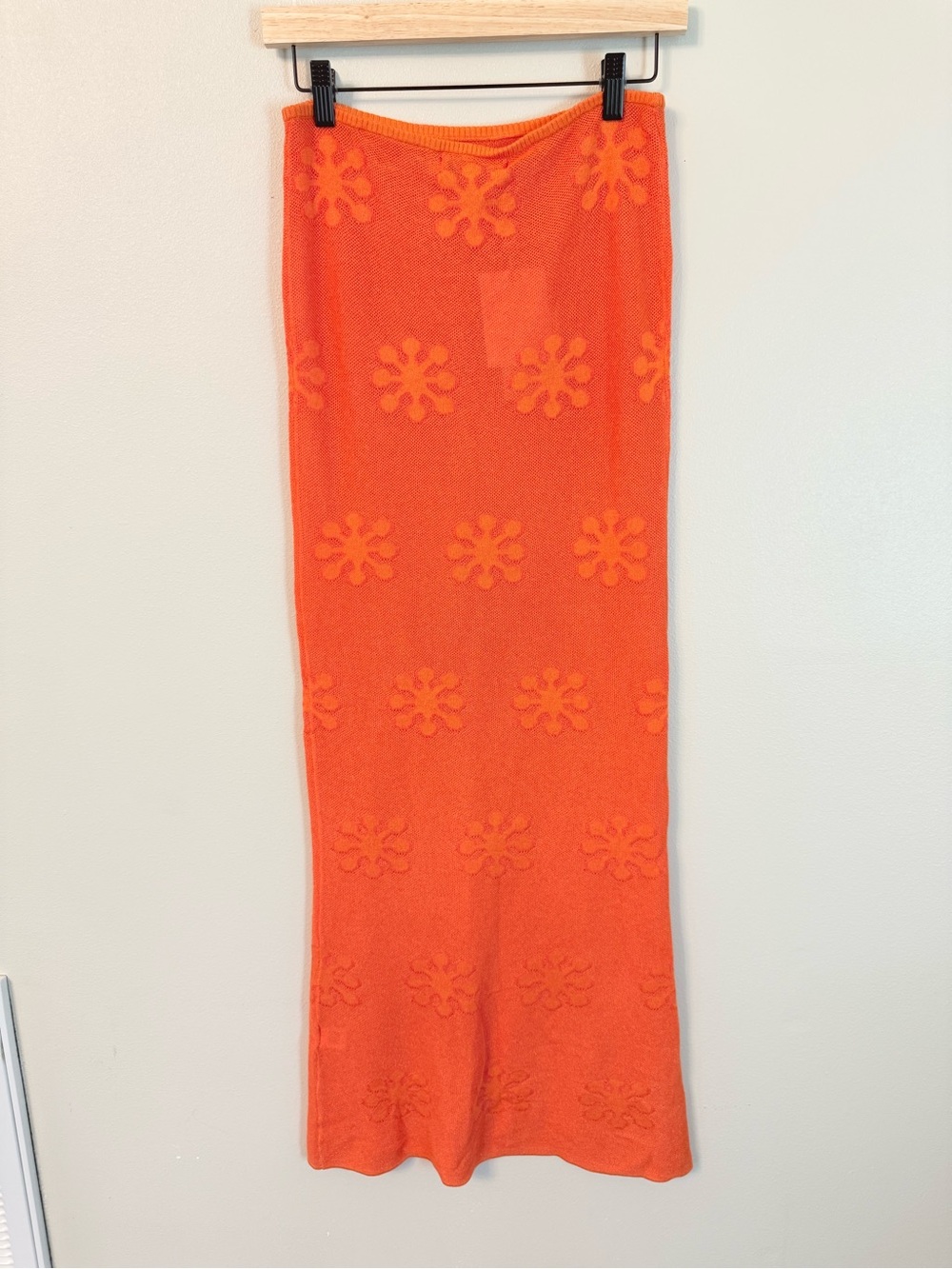Asta Resort Bruna Crochet Maxi Skirt Sunset Orange Floral Knit Size M NWT - Picture 6 of 8
